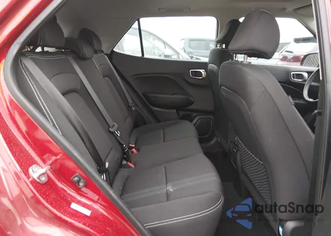 2024 Hyundai Venue Sel z USA, uszkodzony, nr VIN KMHRC8A38RU332792